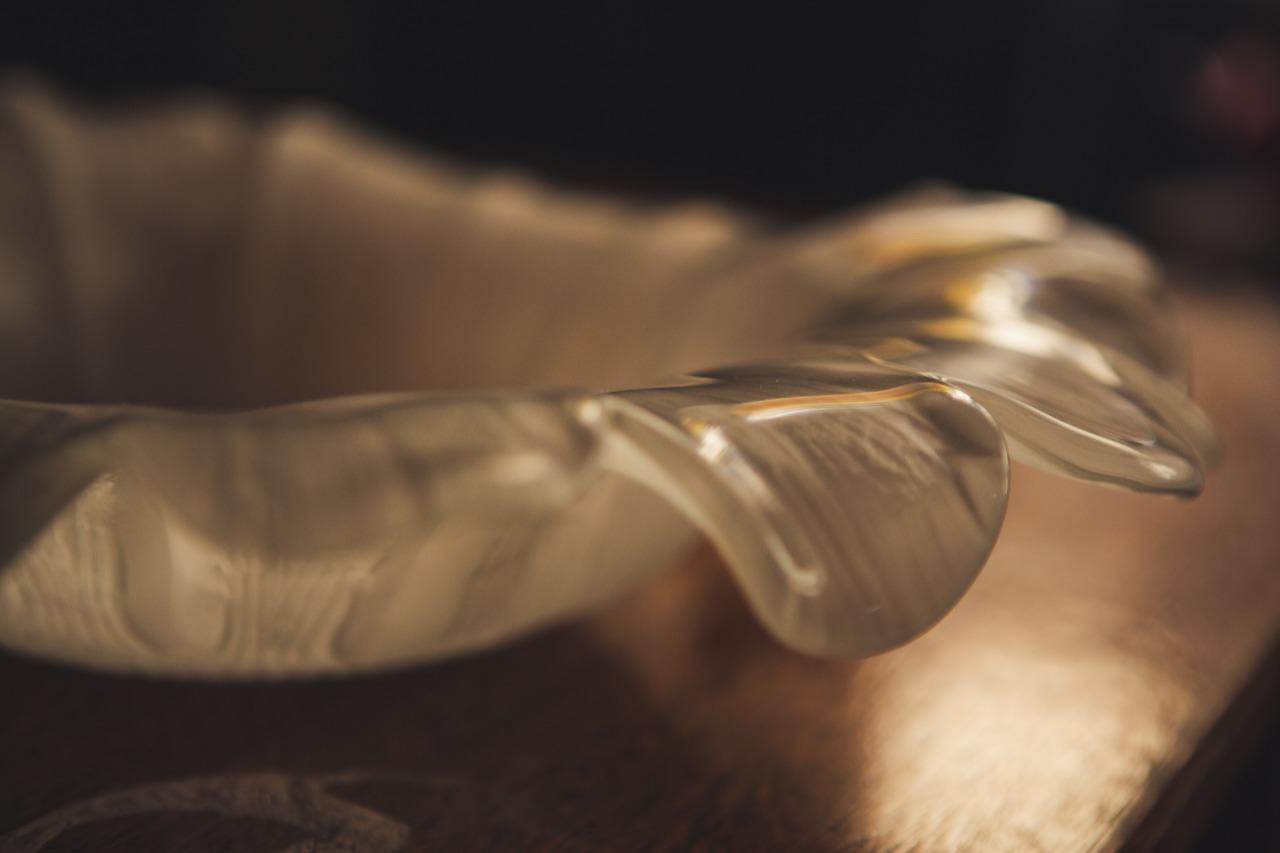 Plato Flor de vidrio Claro Ondulado